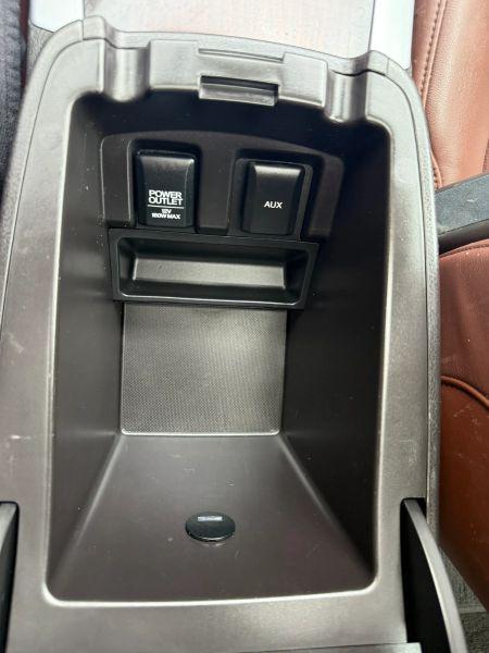 2017 Acura TLX w/Technology Package