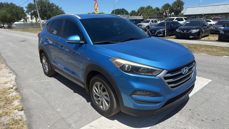 2017 Hyundai Tucson SE Plus
