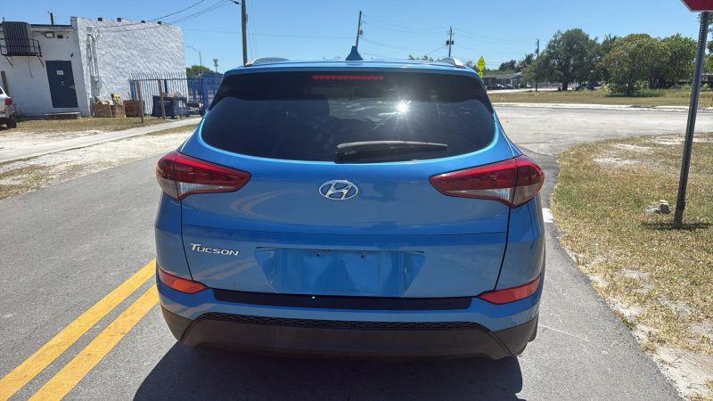 2017 Hyundai Tucson SE Plus