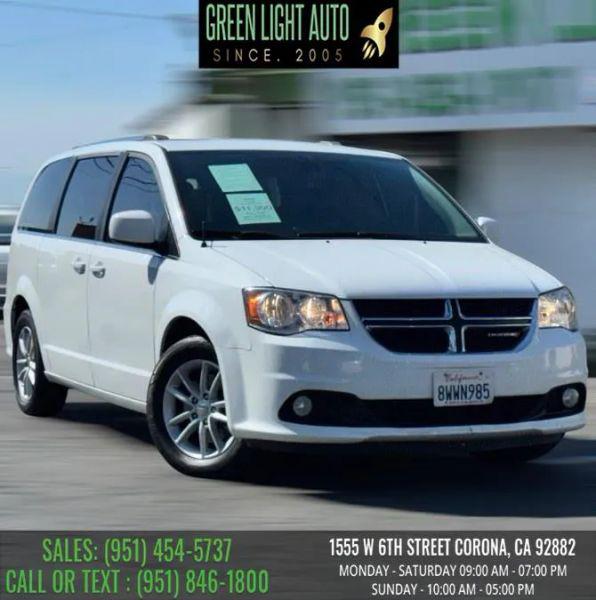 2019 Dodge Grand Caravan SXT for sale in Corona, CA