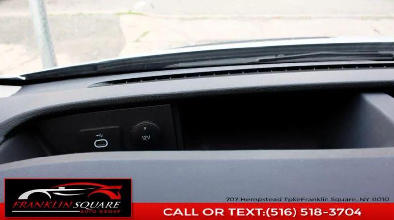 2025 Ford Transit Cargo Van Medium Roof w/LWB