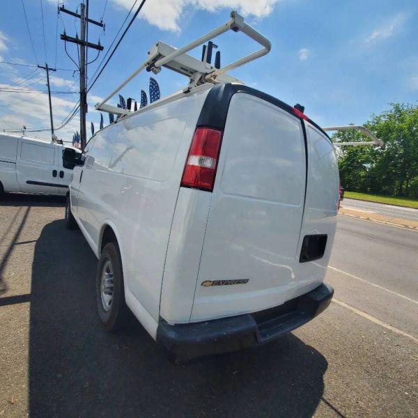 2021 Chevrolet Express Cargo Van RWD 2500 Regular Wheelbase WT