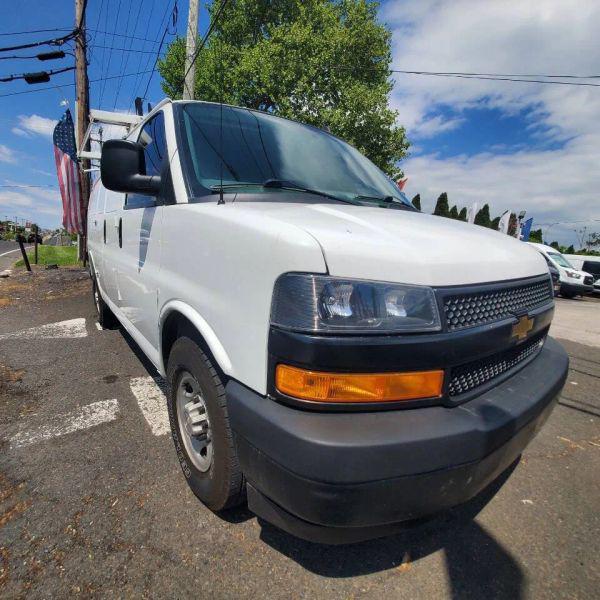 2021 Chevrolet Express Cargo Van RWD 2500 Regular Wheelbase WT