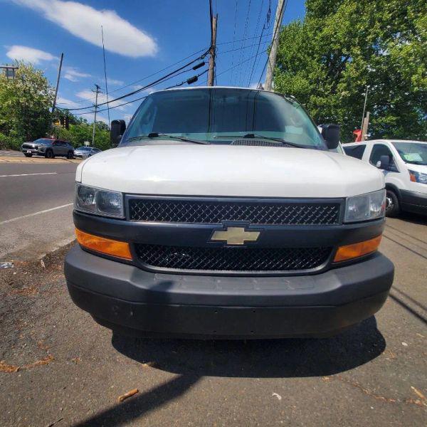 2021 Chevrolet Express Cargo Van RWD 2500 Regular Wheelbase WT