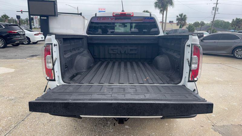 2017 GMC Canyon SLE