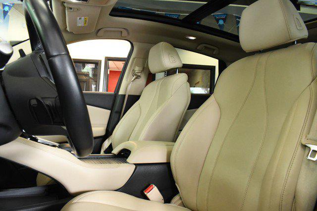 2023 Acura RDX Standard