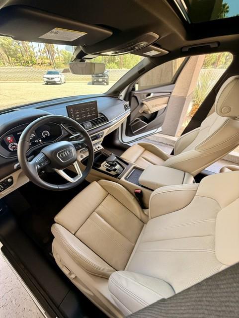 2023 Audi Q5 Sportback Prestige 45 TFSI S line quattro S tronic