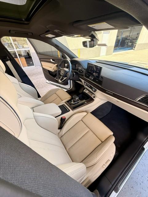 2023 Audi Q5 Sportback Prestige 45 TFSI S line quattro S tronic