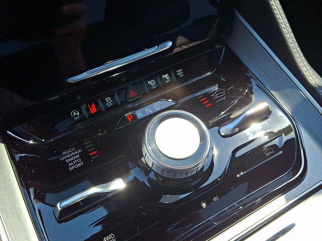 2026 Jeep Grand Wagoneer Upland