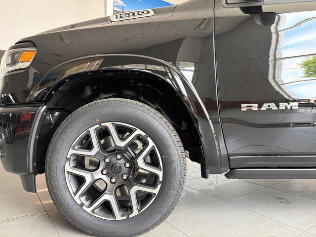 2026 Ram 1500 Laramie Crew Cab 4x4 57 Box
