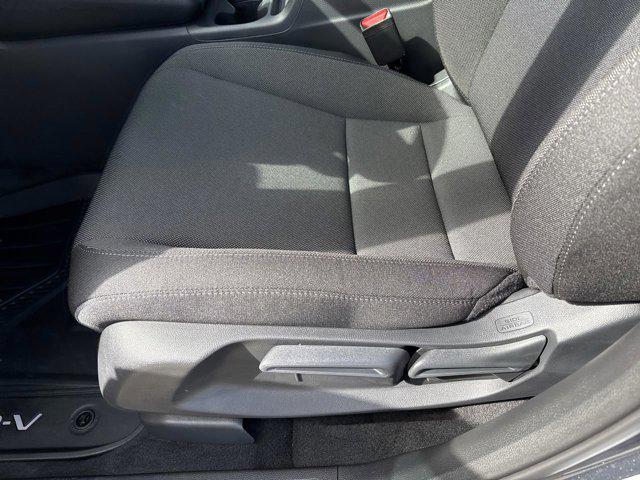 2026 Honda CR-V LX 2WD