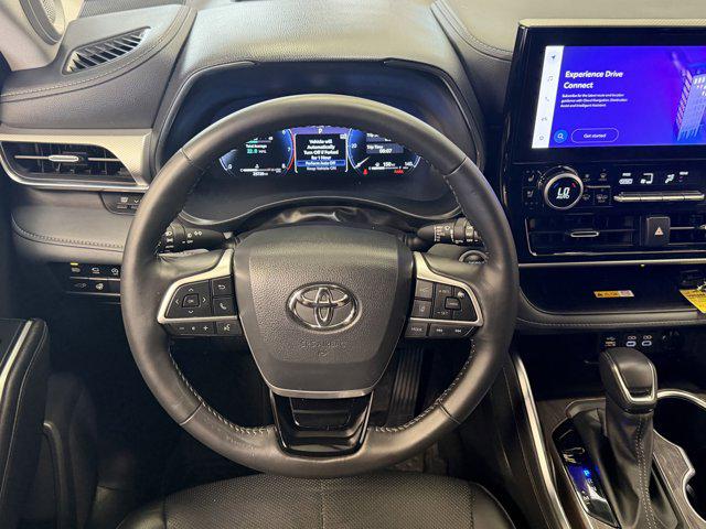 2024 Toyota Highlander Platinum