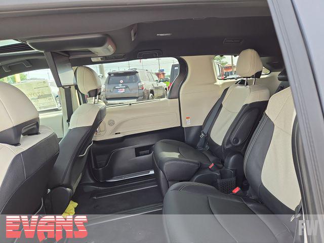 2026 Toyota Sienna Limited