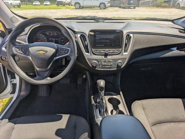 2023 Chevrolet Malibu FWD 1FL