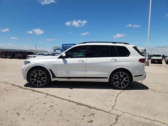 2022 BMW X7 xDrive40i