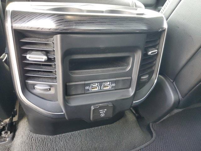 2024 Ram 1500 Laramie Crew Cab 4x2 5'7" Box