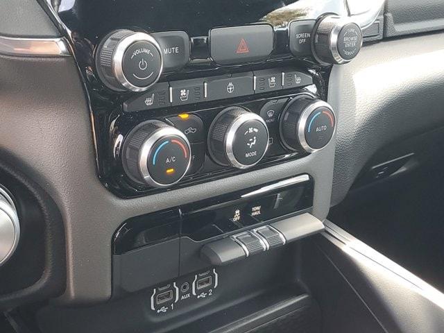2024 Ram 1500 Laramie Crew Cab 4x2 5'7" Box