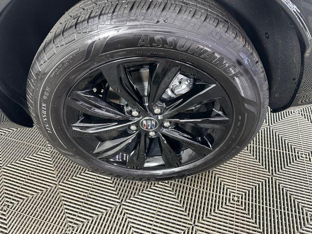 2024 Buick NV Sport Touring FWD