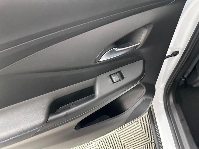2024 Buick NV Sport Touring FWD