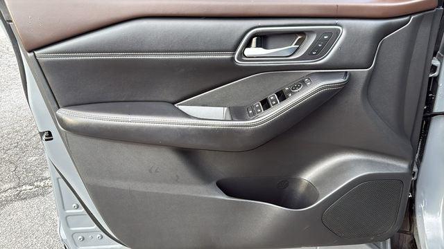 2021 Nissan Rogue SL FWD