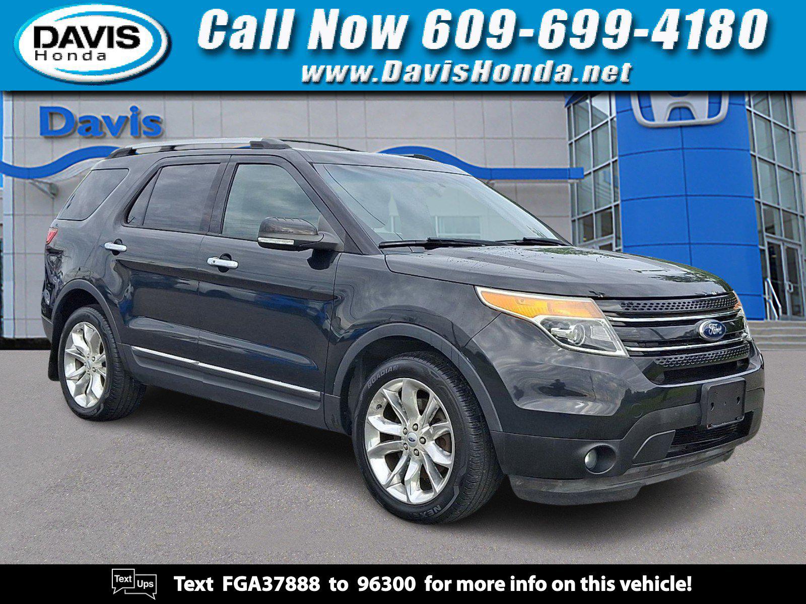2015 Ford Explorer Limited 4x4's photo