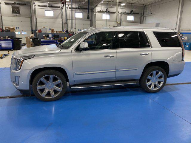 2020 Cadillac Escalade 4WD Luxury