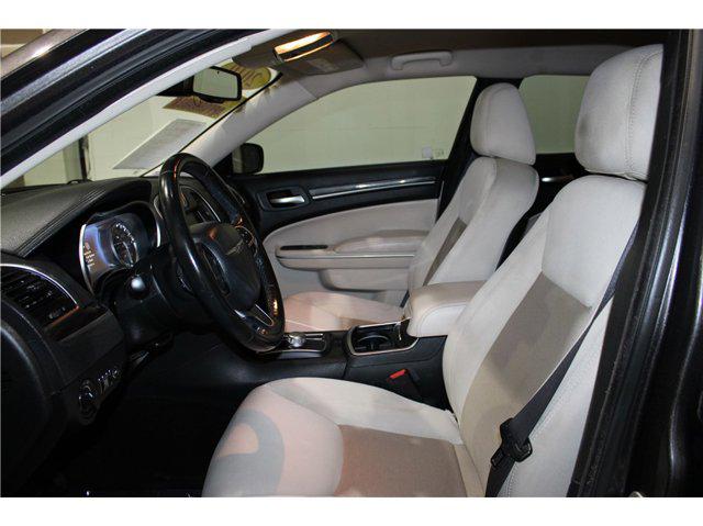 2019 Chrysler 300 Touring