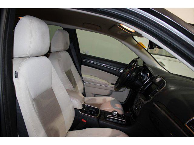2019 Chrysler 300 Touring