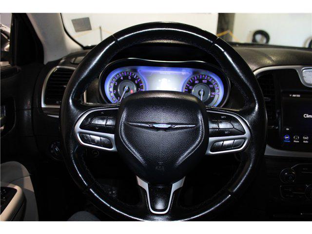 2019 Chrysler 300 Touring