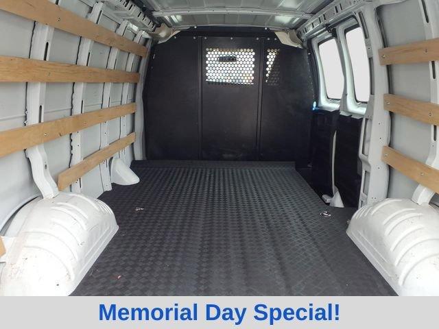 2024 GMC Savana Cargo RWD 2500 Regular Wheelbase Work Van