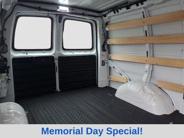 2024 GMC Savana Cargo RWD 2500 Regular Wheelbase Work Van