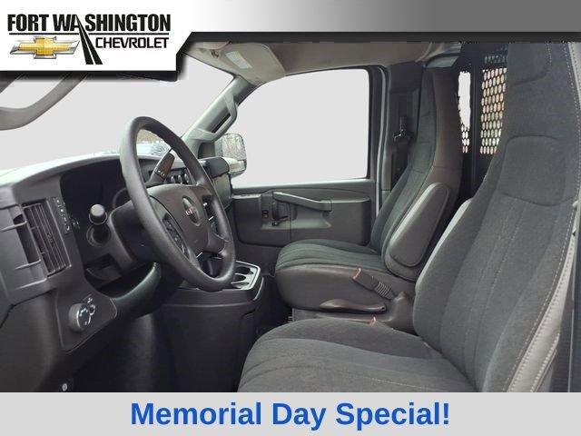 2024 GMC Savana Cargo RWD 2500 Regular Wheelbase Work Van