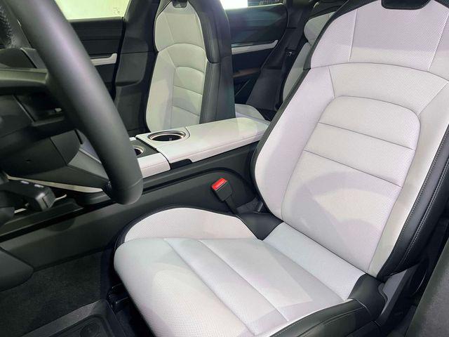 2026 Porsche Taycan Unknown