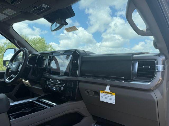 2026 Ford F-350 F-350&reg; Platinum&reg;