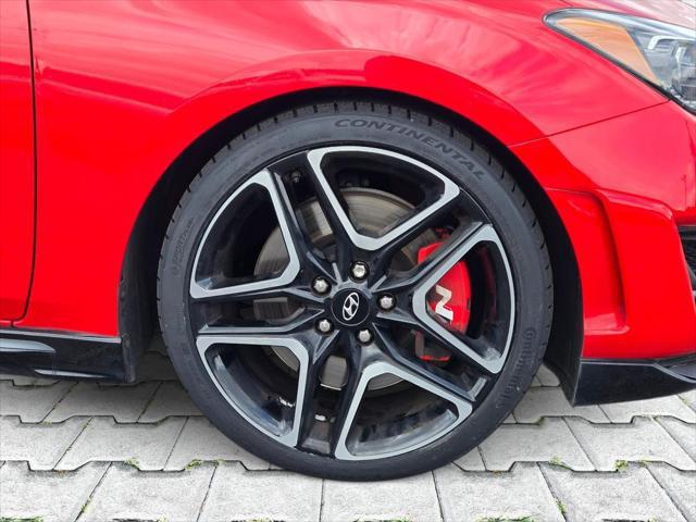 2022 Hyundai Veloster N Base