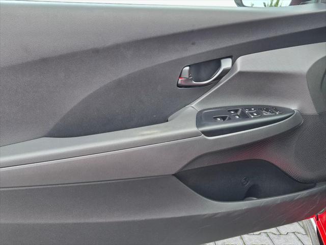 2022 Hyundai Veloster N Base
