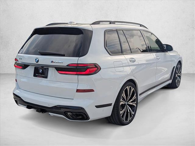 2027 BMW X7 M60i