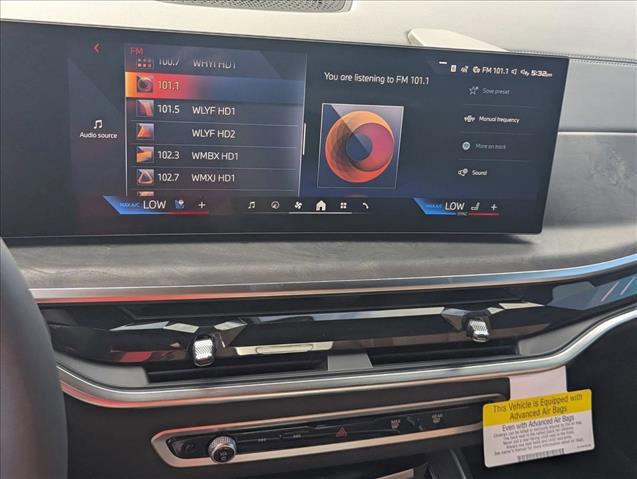 2027 BMW X7 M60i