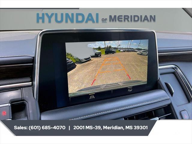 2023 Chevrolet Suburban 4WD Premier