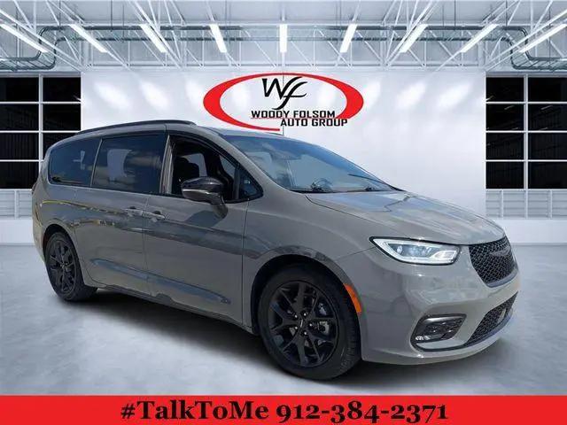 2025 Chrysler Pacifica Limited for sale in Douglas, GA