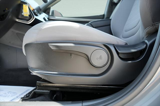 2023 Hyundai Santa Cruz SE