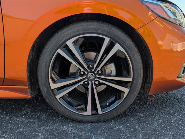 2022 Nissan Sentra SR Xtronic CVT