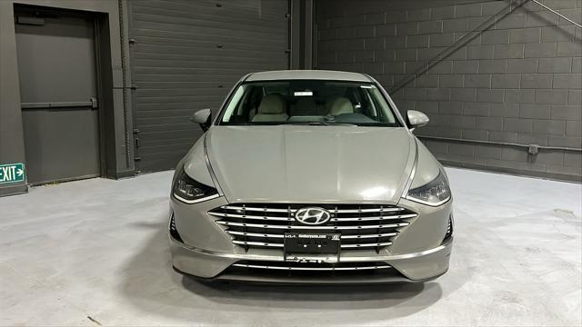 2022 Hyundai Sonata Hybrid Blue