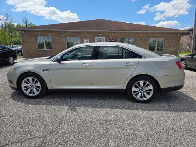2010 Ford Taurus Limited for sale in Delaware, OH