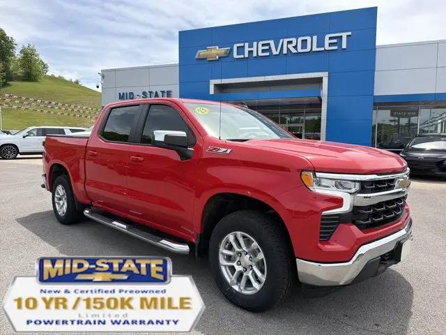2023 Chevrolet Silverado 1500 4WD Crew Cab Standard Bed LT for sale in Sutton, WV