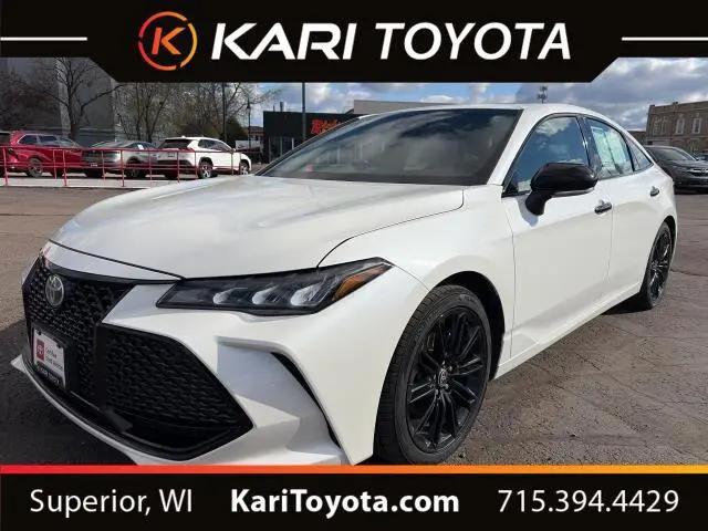 2022 Toyota Avalon XSE Nightshade Hybrid for sale in Superior, WI