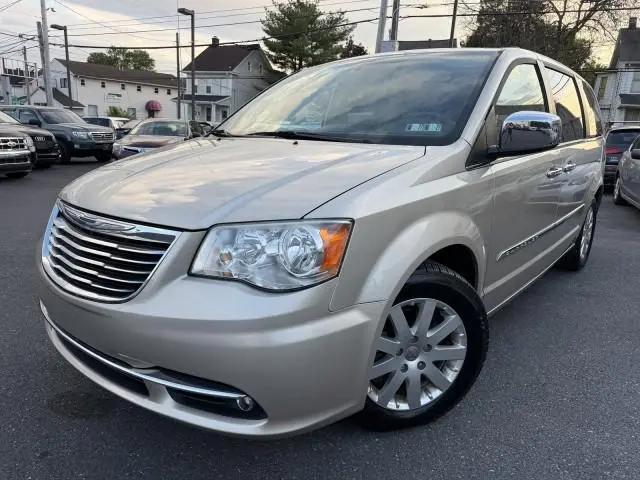 2012 Chrysler Town & Country Touring-L for sale in Whitehall, PA