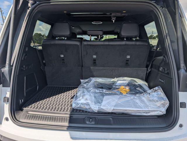 2026 Jeep Grand Wagoneer Upland 4x4
