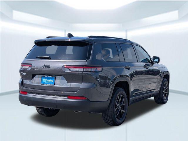 2026 Jeep Grand Cherokee L Altitude 4x2