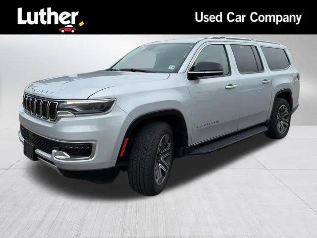 2023 Jeep Wagoneer Series II 4x4 for sale in Brooklyn Park, MN